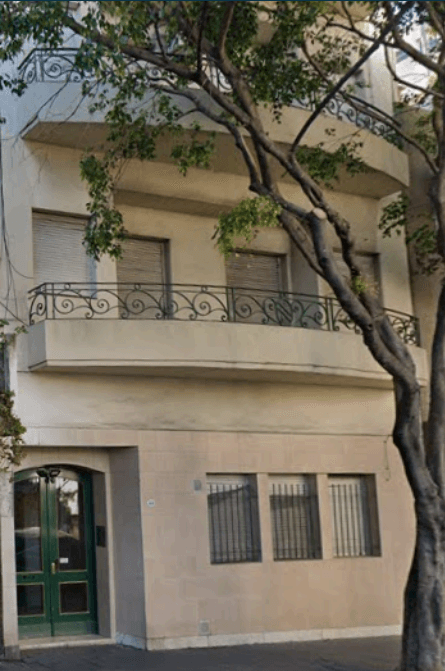 Edificio administrado por el estudio en Monserrat