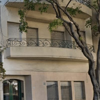 Edificio administrado por el estudio en Monserrat